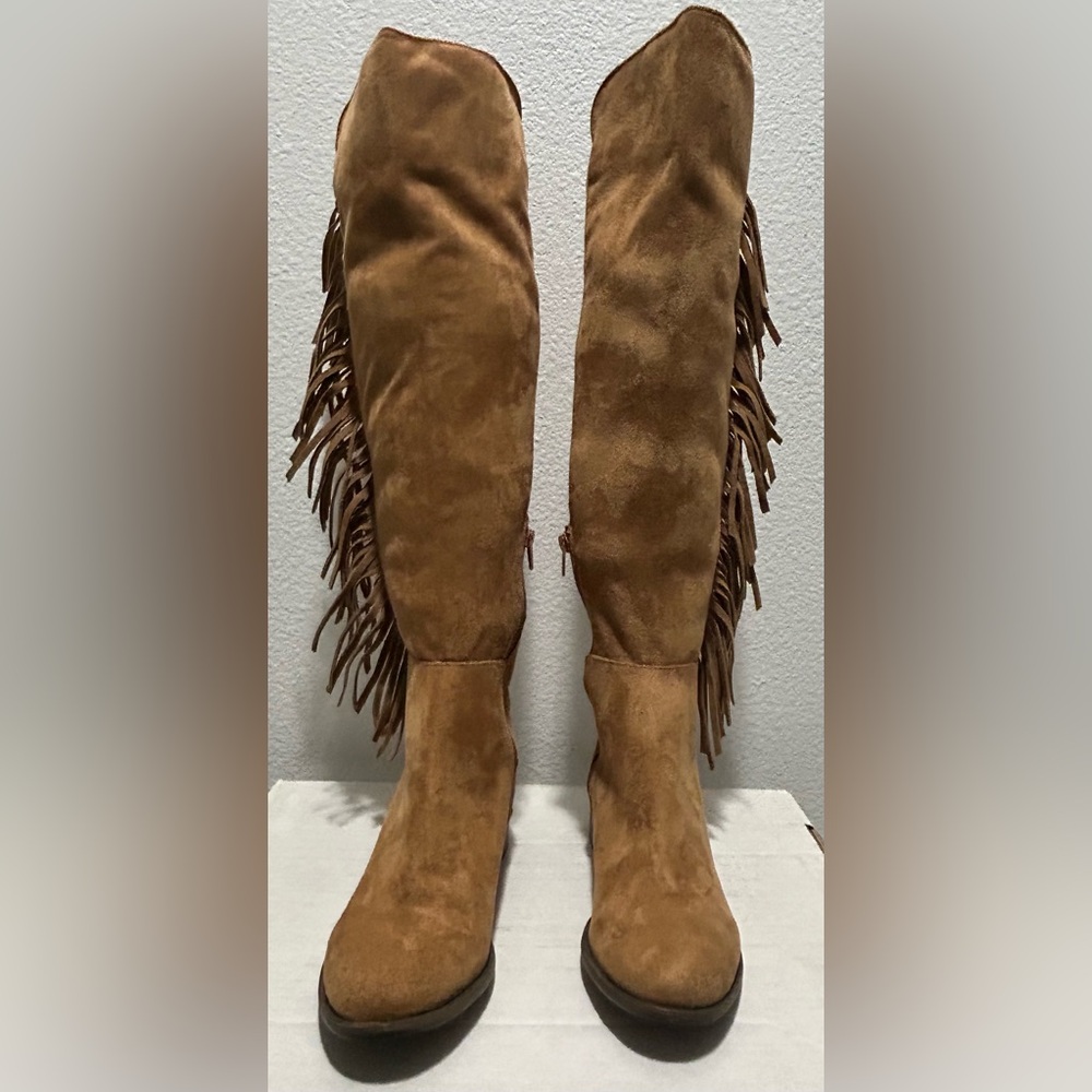 Mossimo Supply Company Leather Boots - Tan - 6 - 21” Tall - 1 1/4” Heel